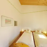 Outdoorhotel Jaeger Von Fall