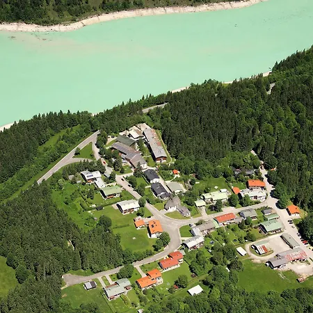 Hotel Outdoorhotel Jaeger Von Fall