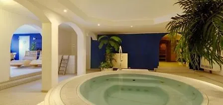 Outdoorhotel Jaeger Von Fall فندق لينغريس