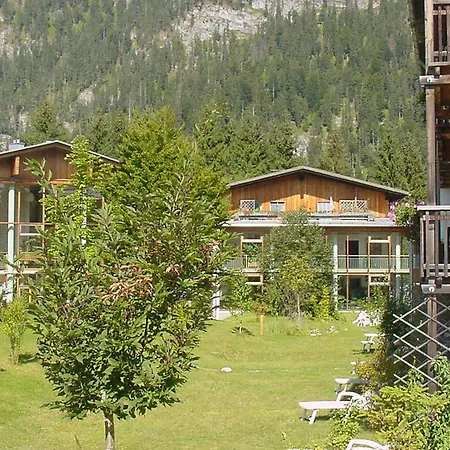 Outdoorhotel Jaeger Von Fall فندق لينغريس