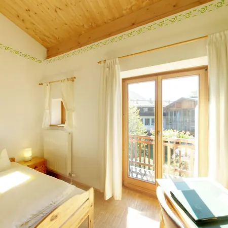 Outdoorhotel Jaeger Von Fall لينغريس