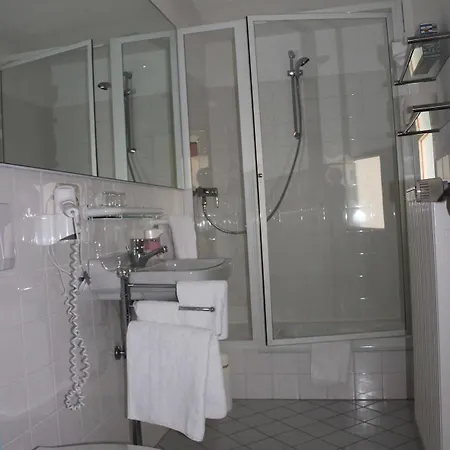 Ξενοδοχείο Outdoorhotel Jaeger Von Fall 3*